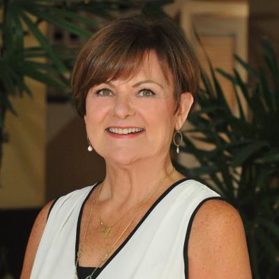 Team Member Becky Mason